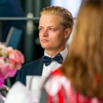 Miembro de la realeza de Noruega va a juicio por agresión sexual